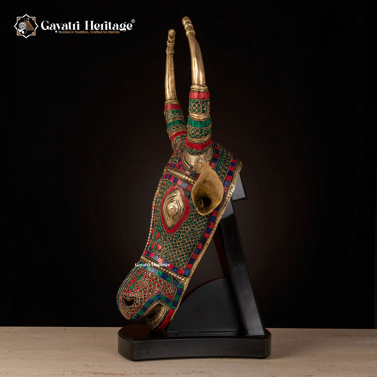 Brass Nandi Head – Artistic Stone Work | Gayatri Heritage