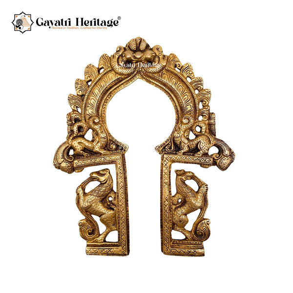 Brass Prabhavali Frame – Divine Temple-Inspired Wall Art | Gayatri Heritage