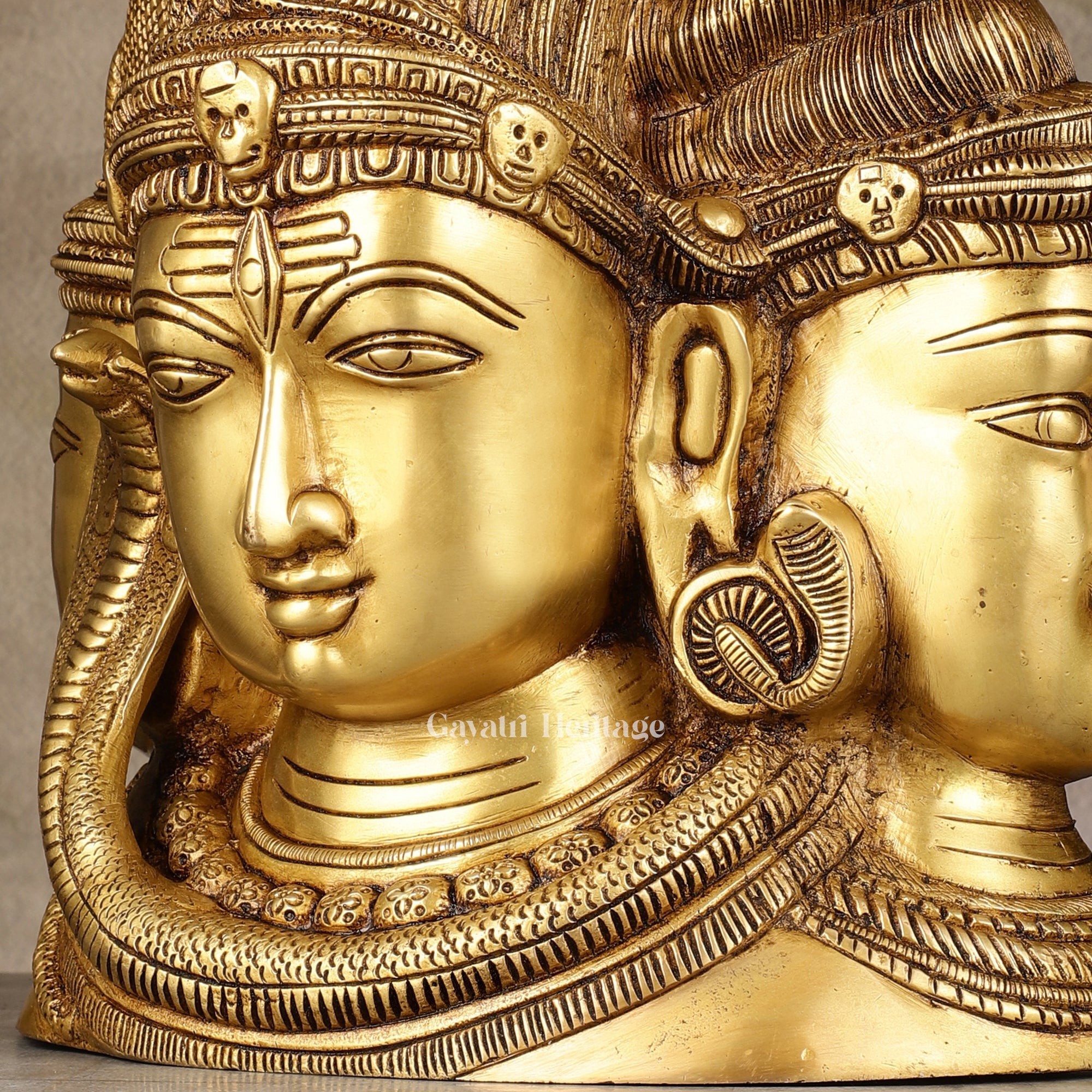 Brass Shiva Head Behind Parvati – Divine Detail in Brass | Gayatri Heritage