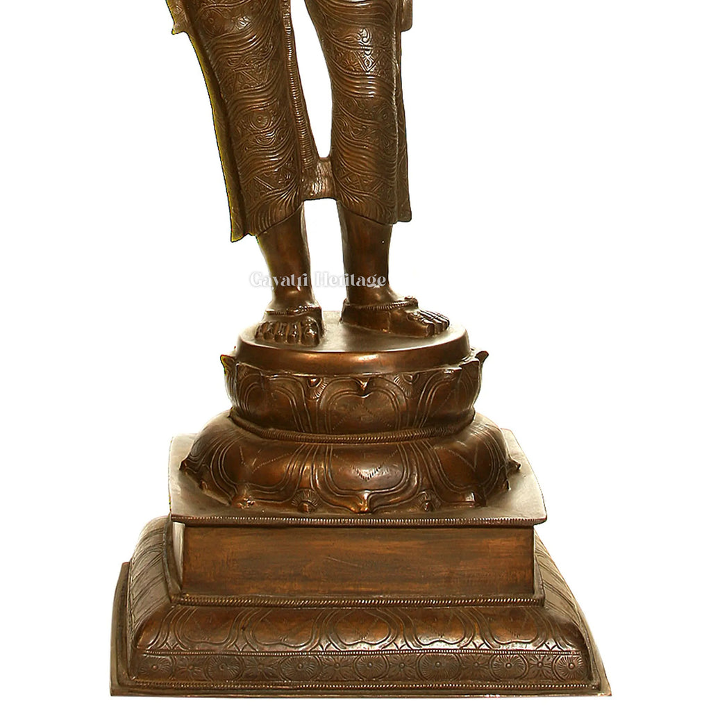 Brass Large Size Deep Lady Figurine – Elegant Traditional Decor