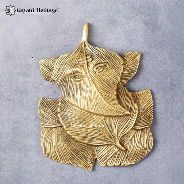 Brass Leaf Design Ganesha – Elegant Spiritual Decor | Gayatri Heritage