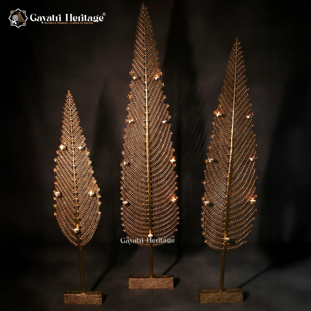 Brass Christmas Tree with Candle Holders – Festive Home Decor