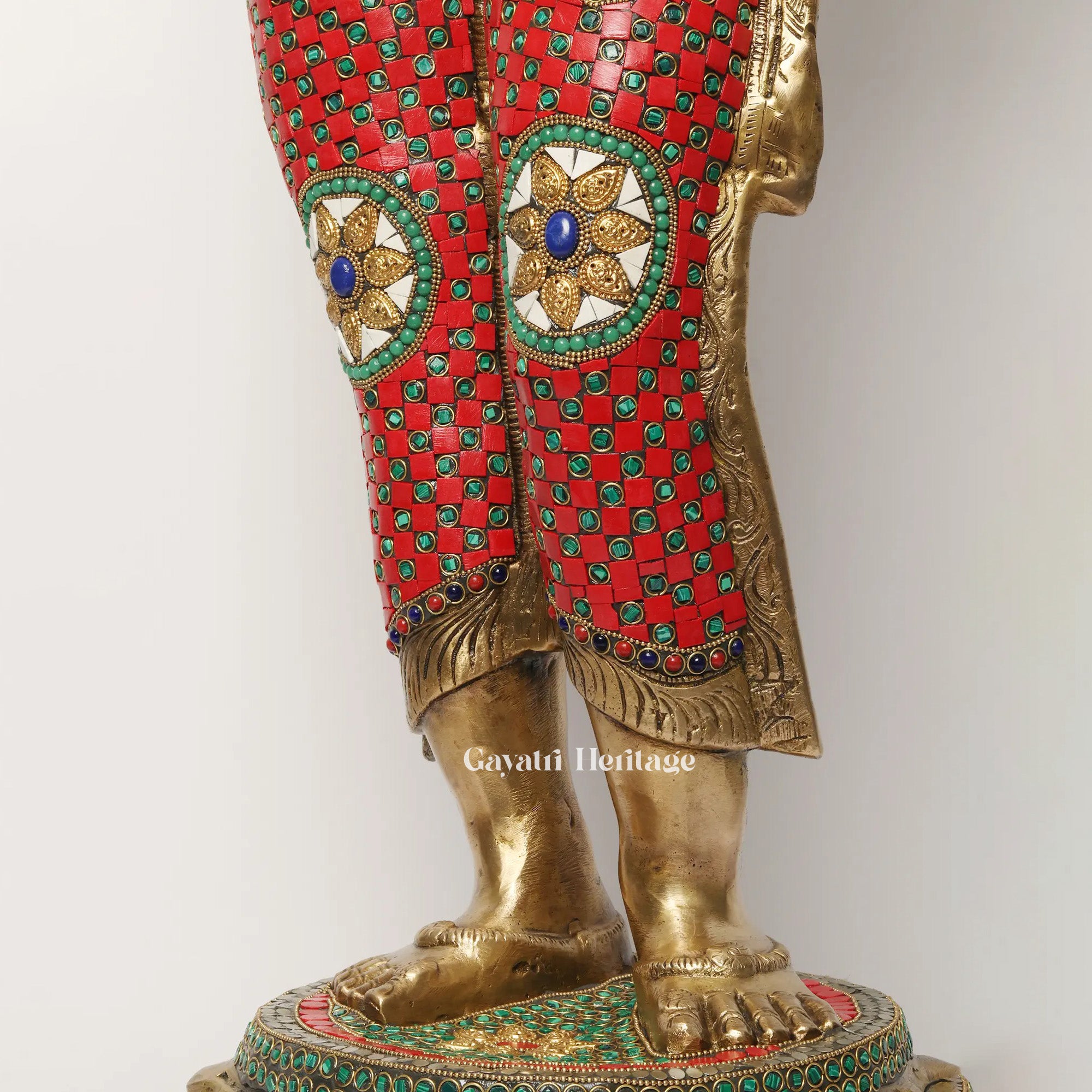 Brass Welcome Lady Statue with Stone Work – Divine Greeting Décor | Gayatri Heritage