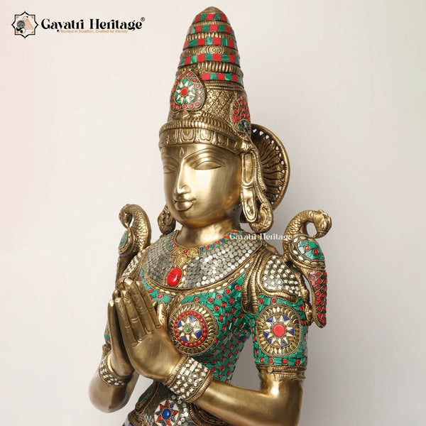 Brass Welcome Lady Statue with Stone Work – Divine Greeting Décor | Gayatri Heritage