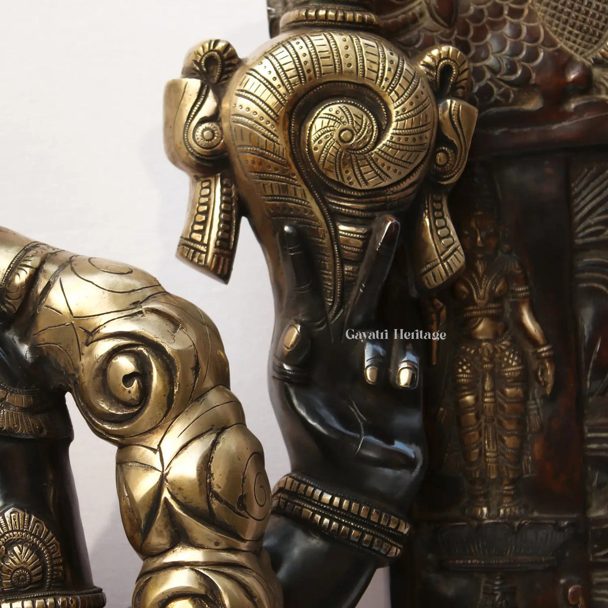 Brass Big Size Tirupati Balaji Statue with Prabhavali – Divine Glory in Brass | Gayatri Heritage