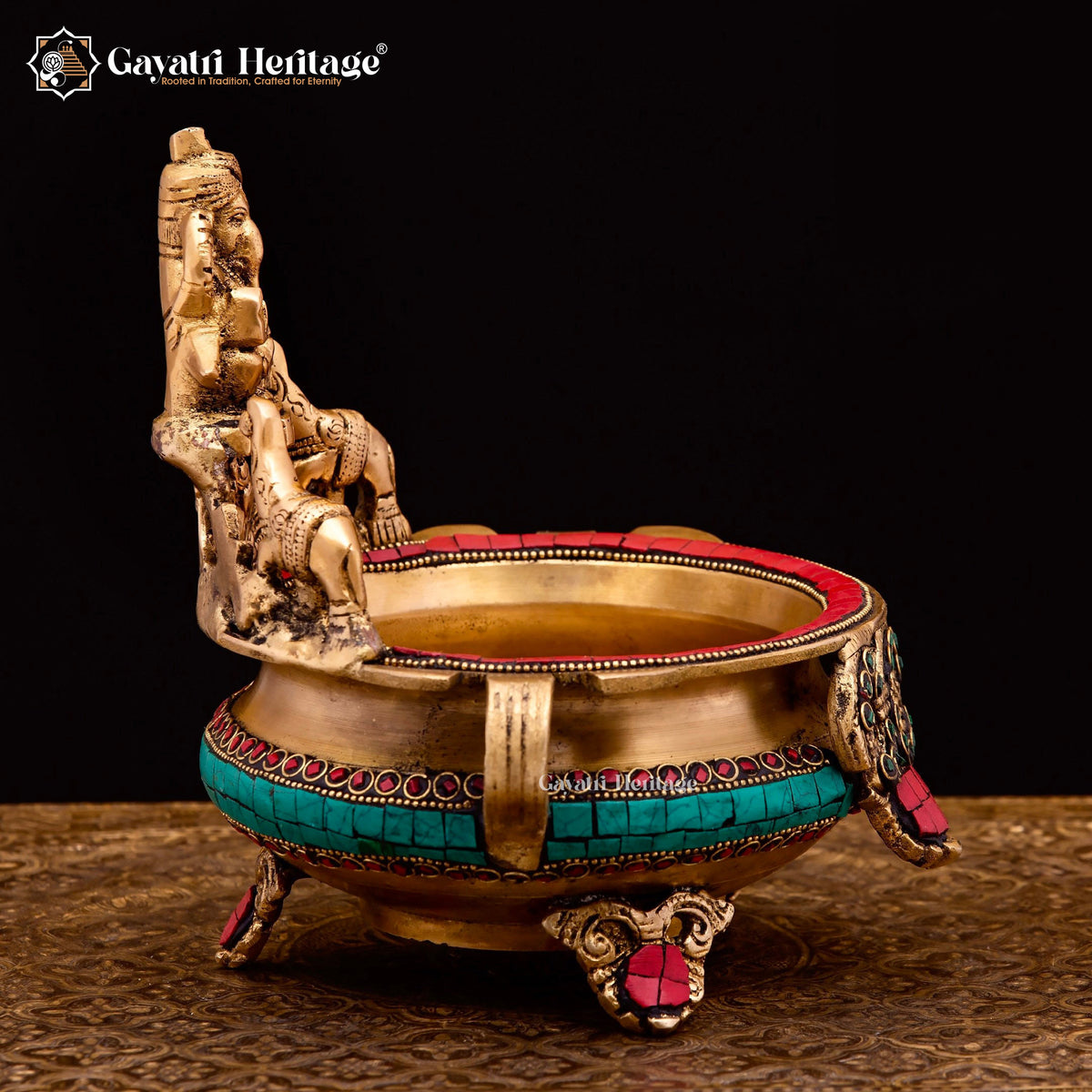 Brass Ganesha Urli with Stone Work – Sacred Tradition & Elegance | Gayatri Heritage