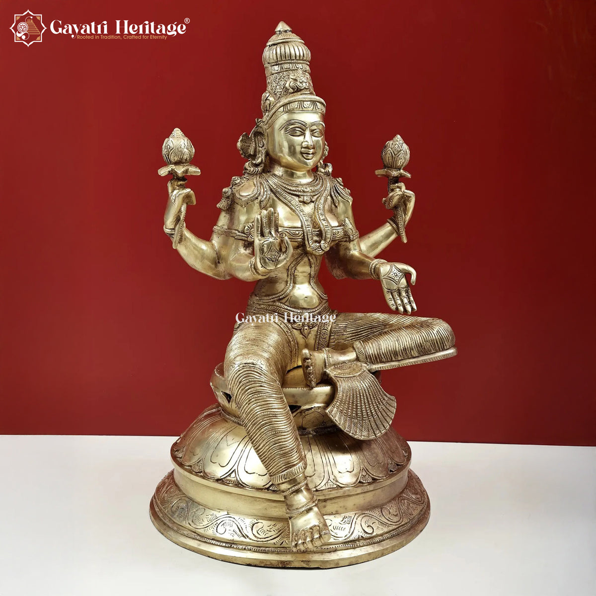 Brass Lakshmi Idol – Divine Prosperity Statue | Gayatri Heritage