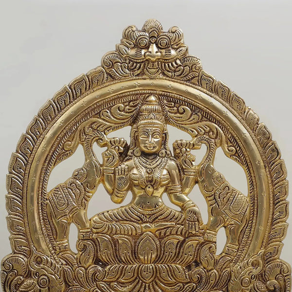 Huge Brass Lakshmi Lamp – Traditional Temple Diya | Gayatri Heritage
