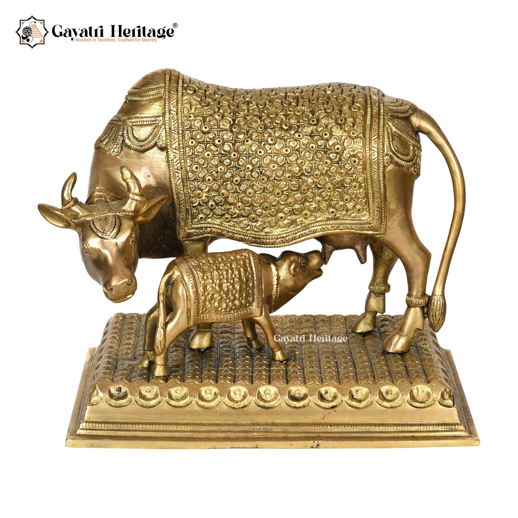 Brass Cow and Calf – Traditional Religious Figurine | Gayatri Heritage