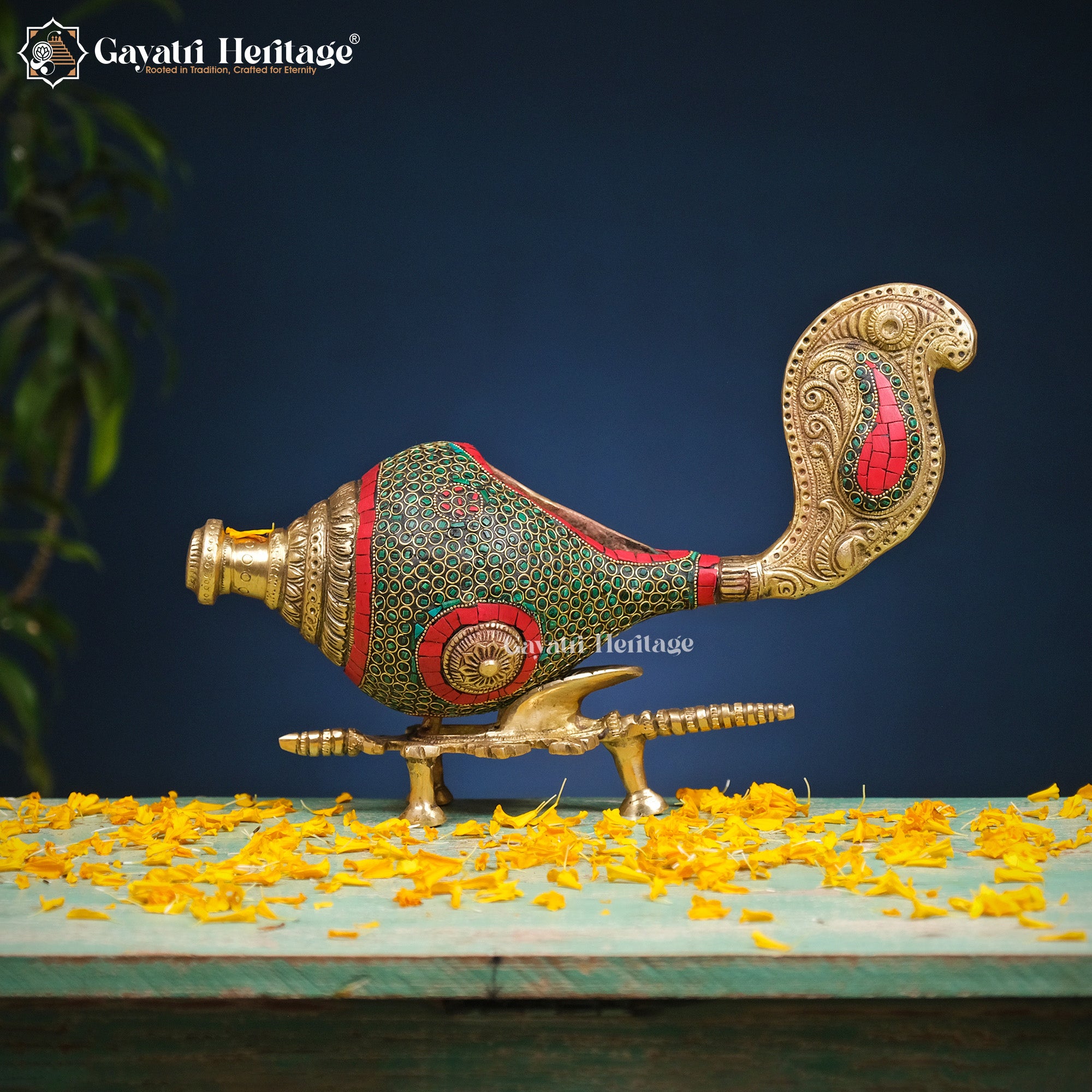 Brass Shankh with Stand in Stone Work – Divine Decor | Gayatri Heritage