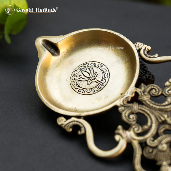 Brass Spoon – Elegant Ritual Serving Spoon | Gayatri Heritage