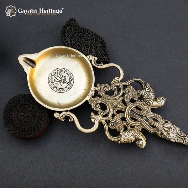 Brass Spoon – Elegant Ritual Serving Spoon | Gayatri Heritage