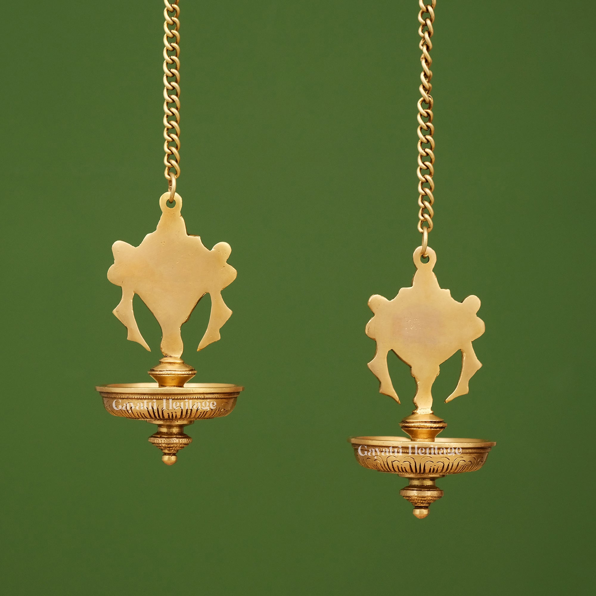 Brass Shankh Chakra Diya – Spiritual Oil Lamp for Pooja | Gayatri Heritage