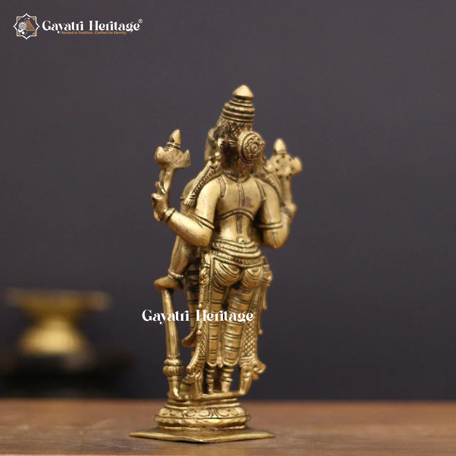 Brass Vishnu Idol – Sacred Divine Protector for Home Temple | Gayatri Heritage