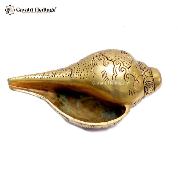 Brass Conch – Sacred Temple Décor | Gayatri Heritage