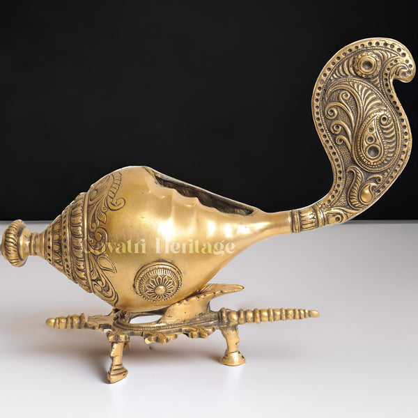 Brass Stylish Conch on Brass Stand – Spiritual Elegance | Gayatri Heritage