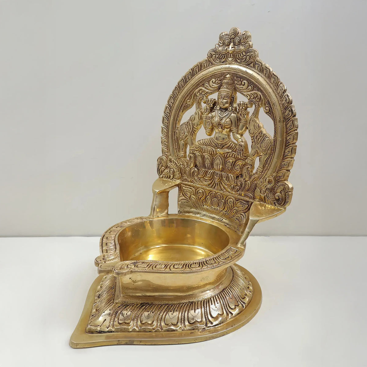 Huge Brass Lakshmi Lamp – Traditional Temple Diya | Gayatri Heritage