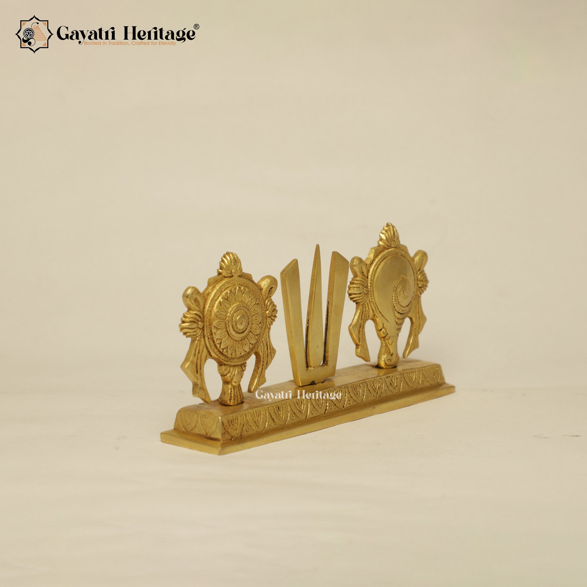 Brass Shankh Chakra Stand – Elegant Spiritual Display | Gayatri Heritage