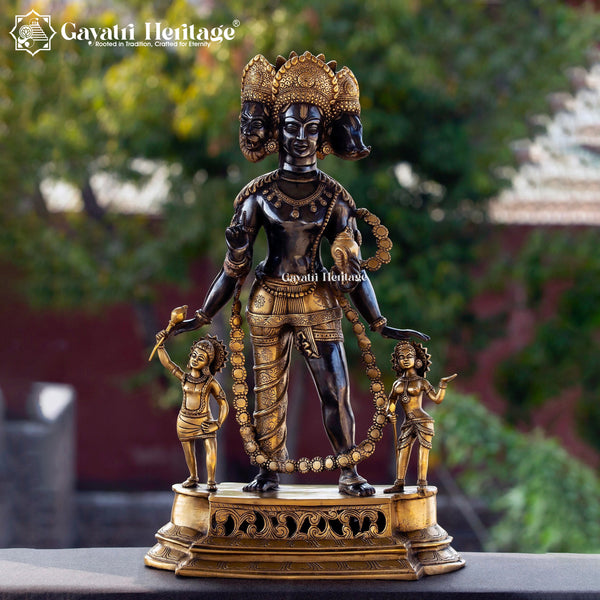 Brass Vishnu Vaikuntha Statue – Majestic Divine Presence | Gayatri Heritage