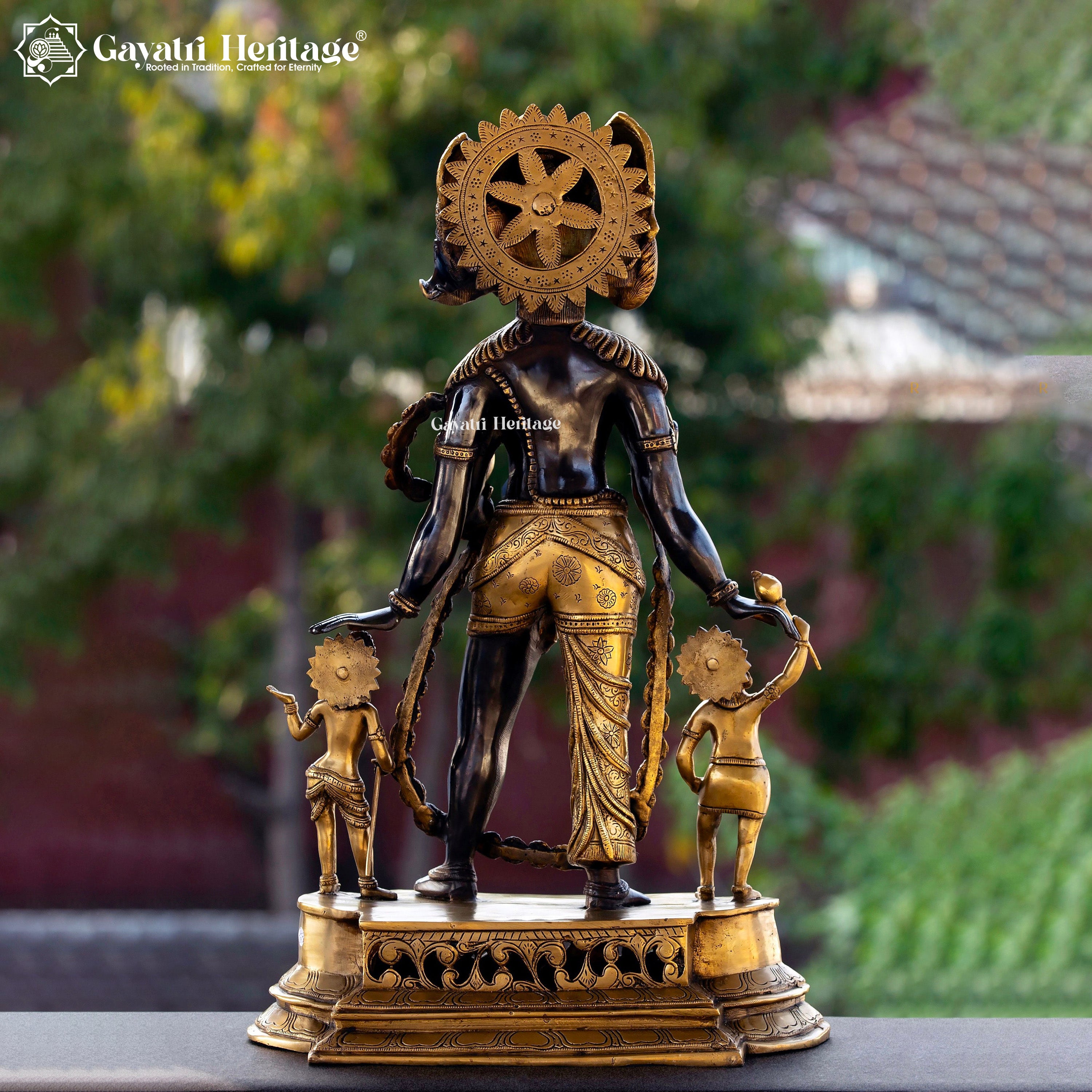 Brass Vishnu Vaikuntha Statue – Majestic Divine Presence | Gayatri Heritage