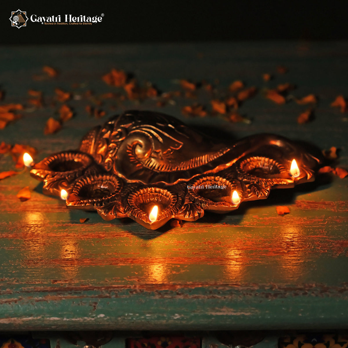 Brass Shankh Diya – Elegant Spiritual Decor | Gayatri Heritage