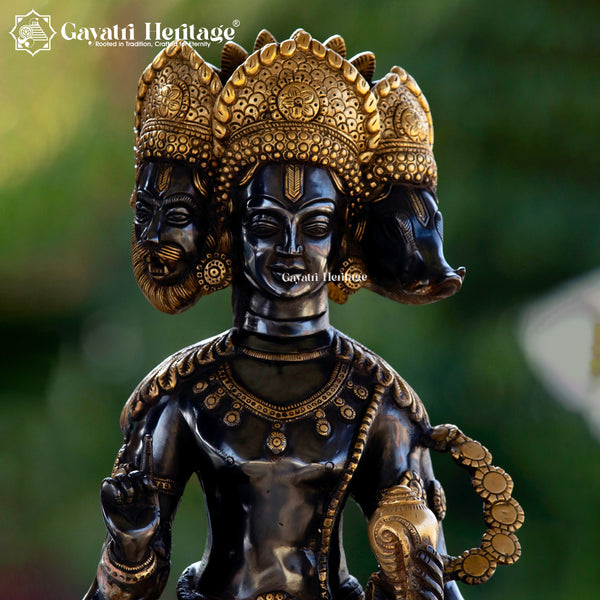 Brass Vishnu Vaikuntha Statue – Majestic Divine Presence | Gayatri Heritage