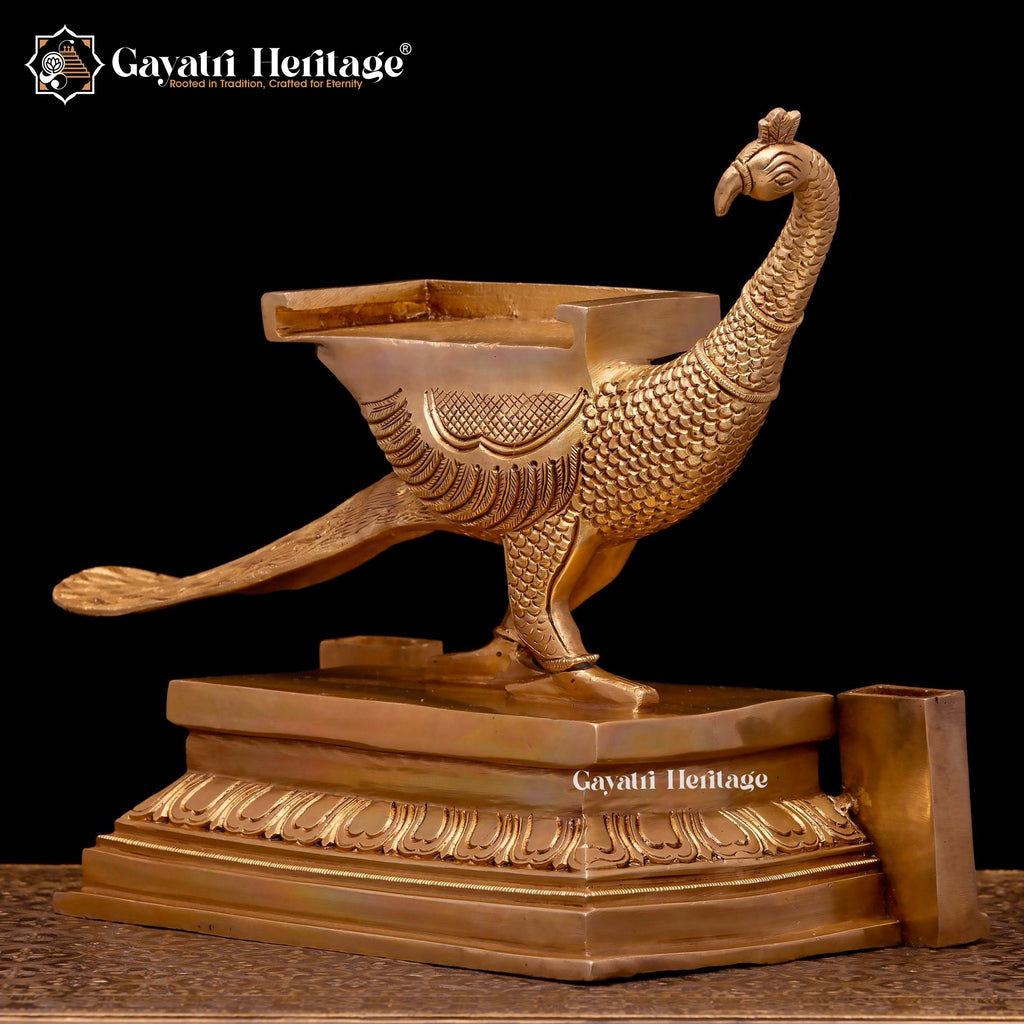 Brass Six Face Murugan Statue / Kartikeya Statue – Majestic Spiritual Sculpture | Gayatri Heritage