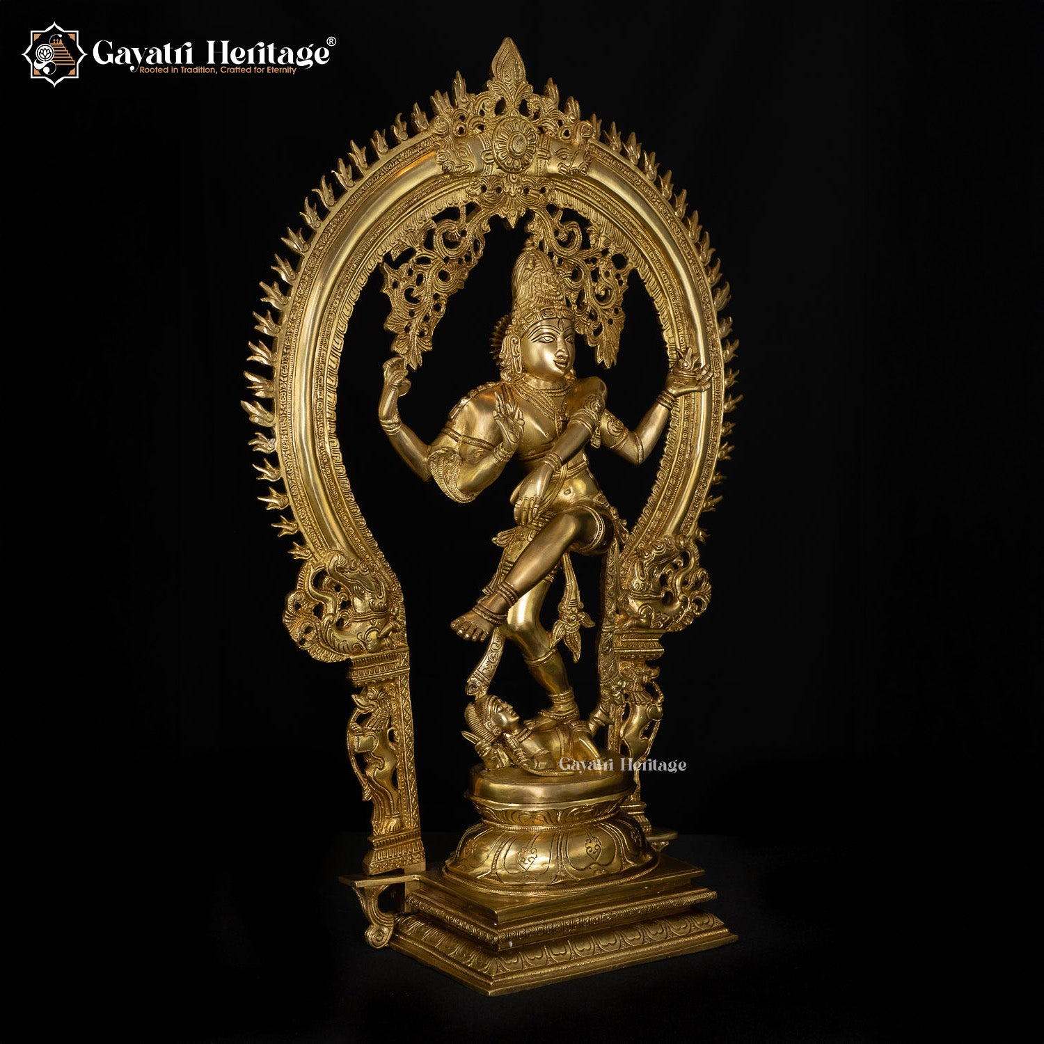 Brass Nataraja Statue – Divine Dance of Shiva | Gayatri Heritage