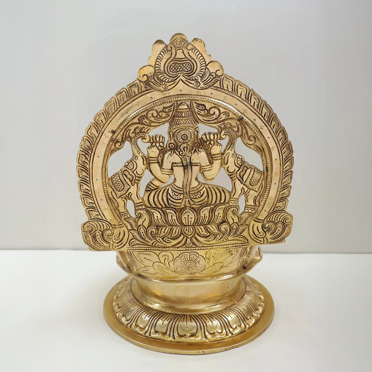Huge Brass Lakshmi Lamp – Traditional Temple Diya | Gayatri Heritage