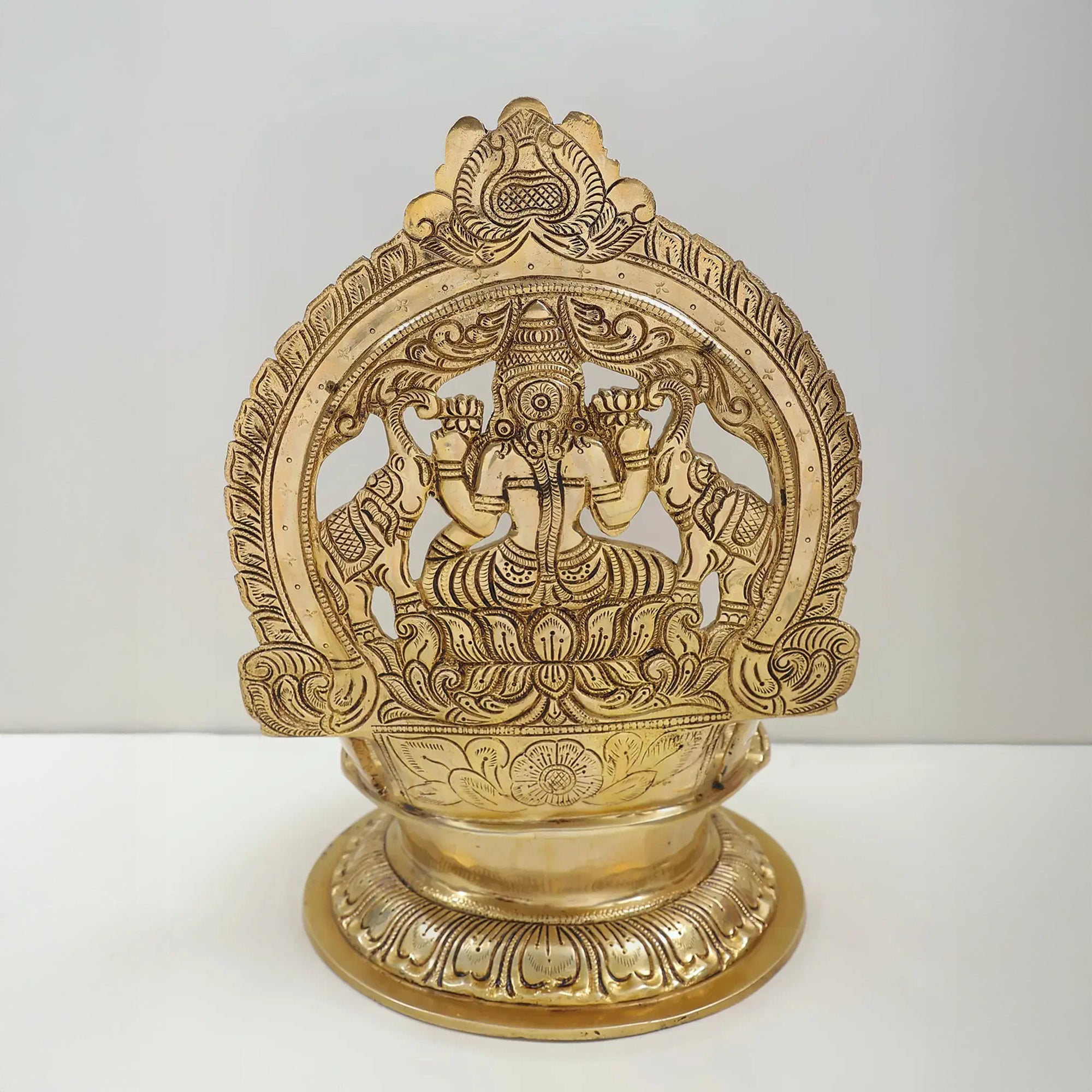 Huge Brass Lakshmi Lamp – Traditional Temple Diya | Gayatri Heritage