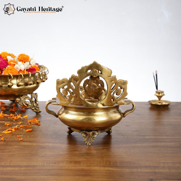 Brass Small Ganesha Urli – Traditional Décor | Gayatri Heritage