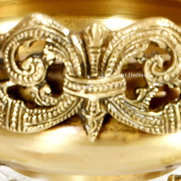 Brass Urli – Traditional Decorative Bowl for Home & Pooja
