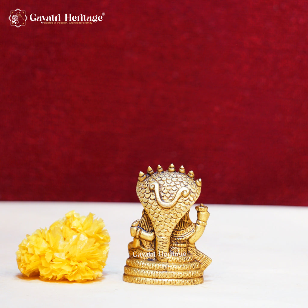 Brass Vishnu Lakshmi Idol – Symbol of Wealth & Prosperity