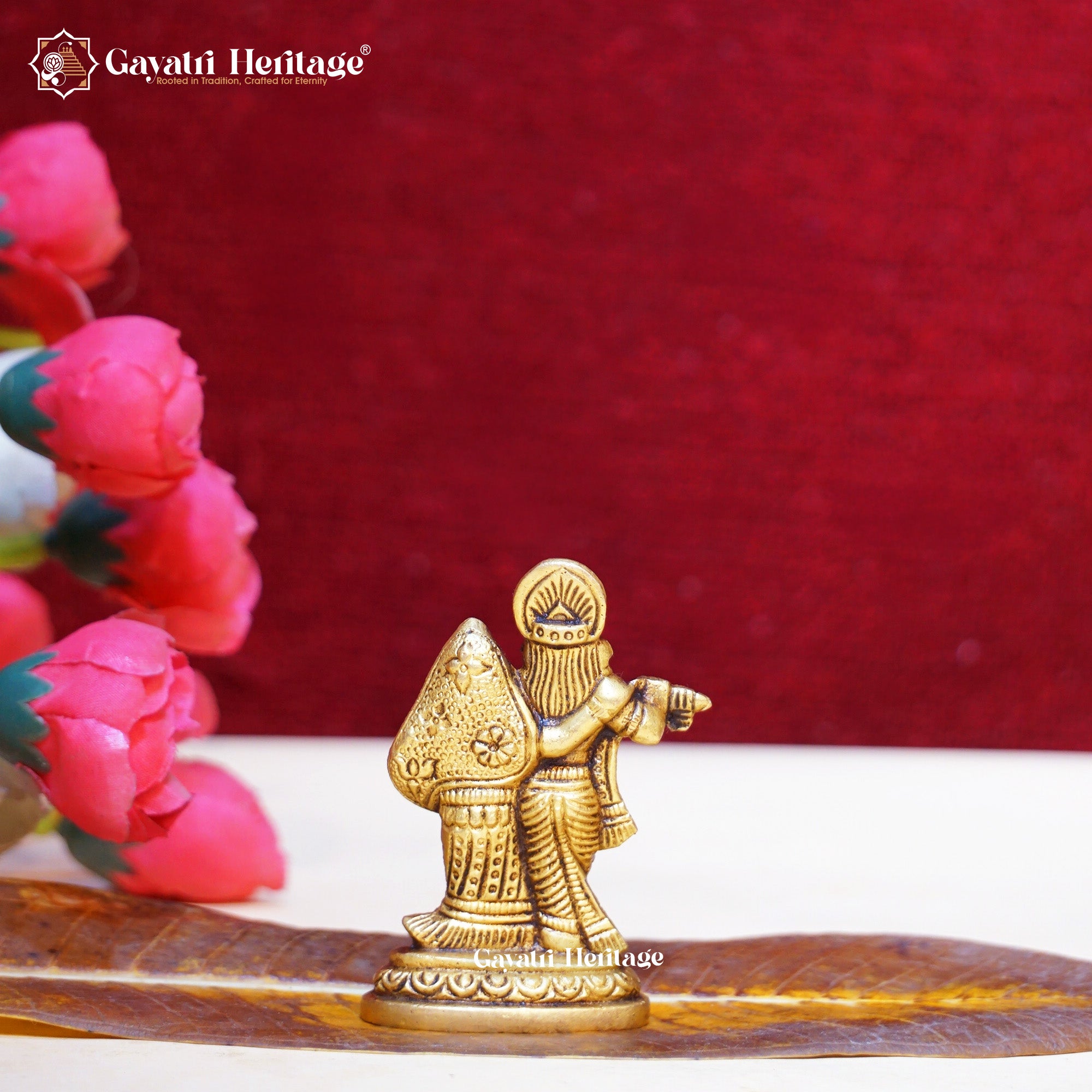 Brass Radha Krishna Idol – Divine Love & Eternal Blessings