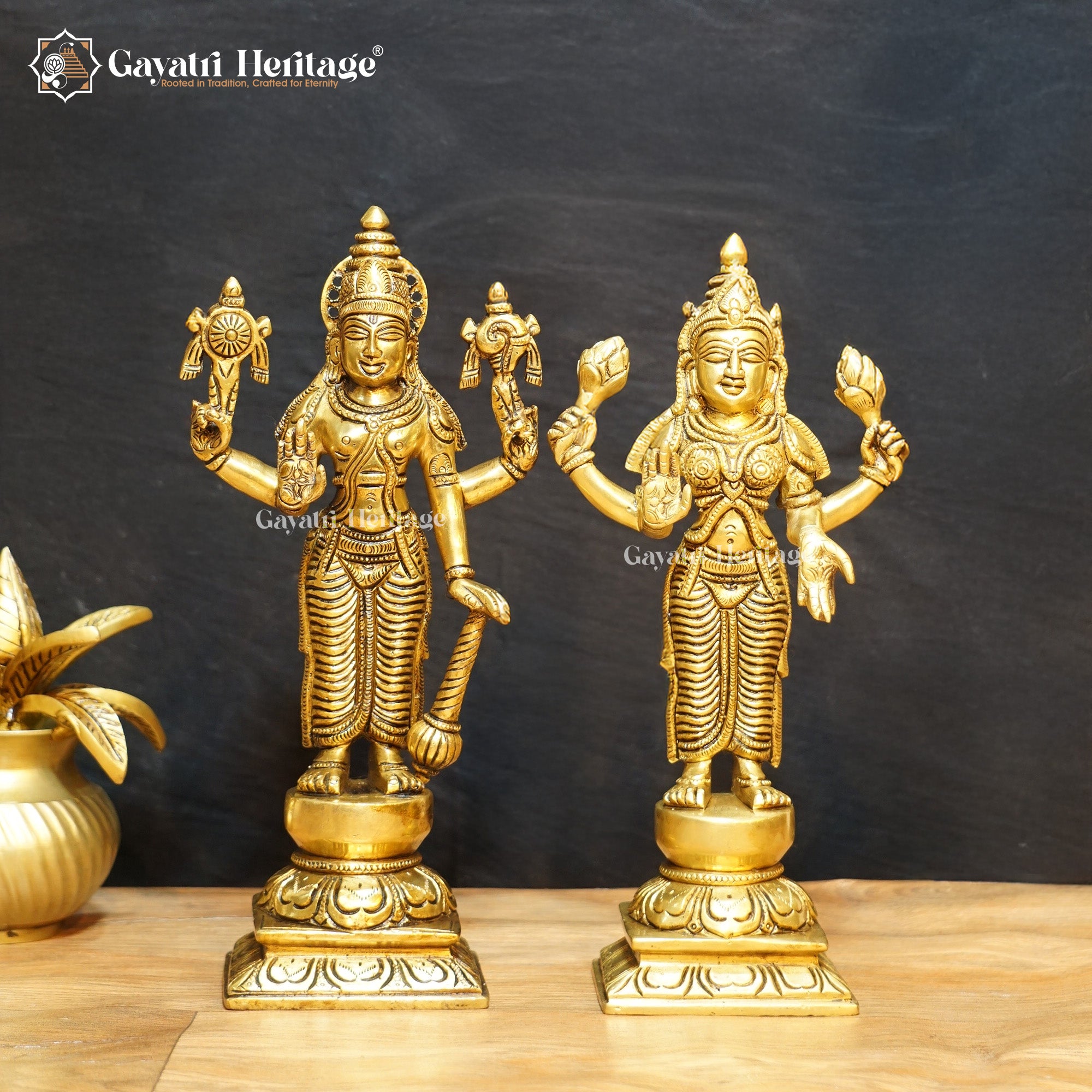 Brass Vishnu Laxmi – Superfine South Indian Style Idol