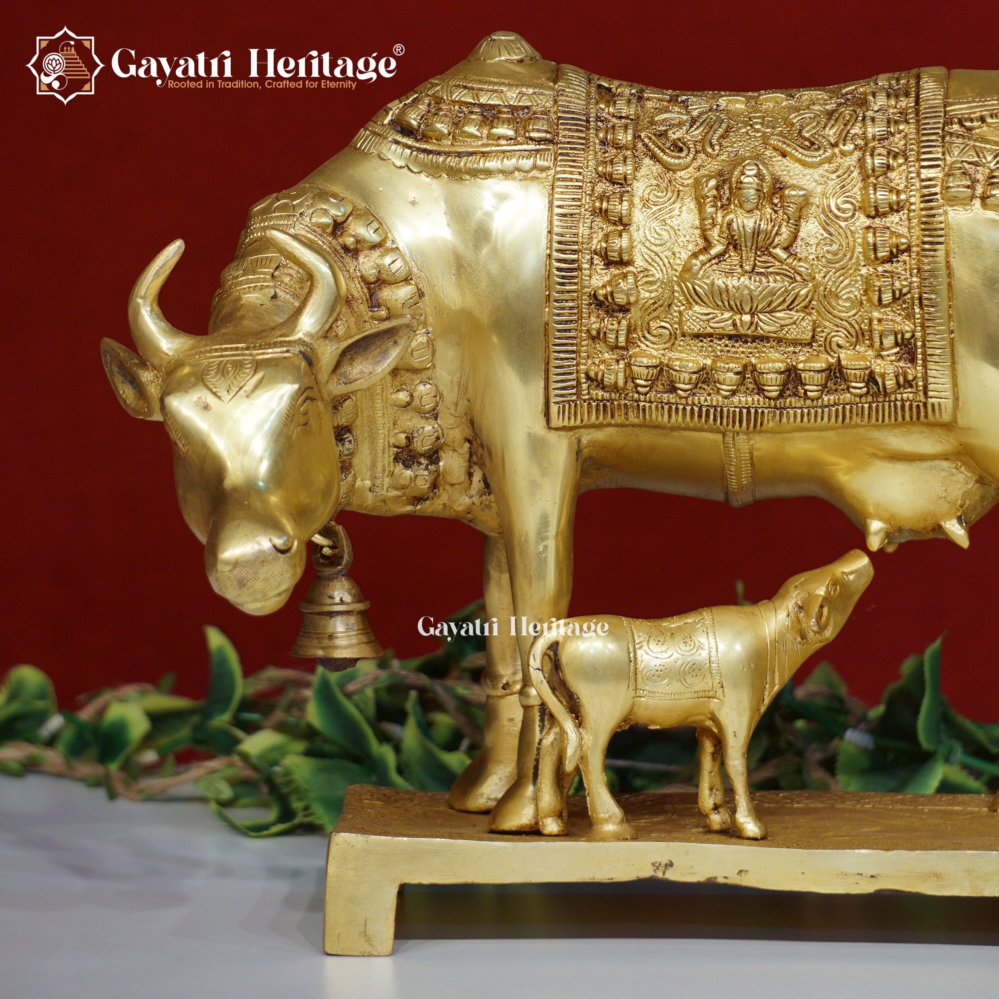 Brass Cow and Calf – Sacred Nandi Statue | Gayatri Heritage