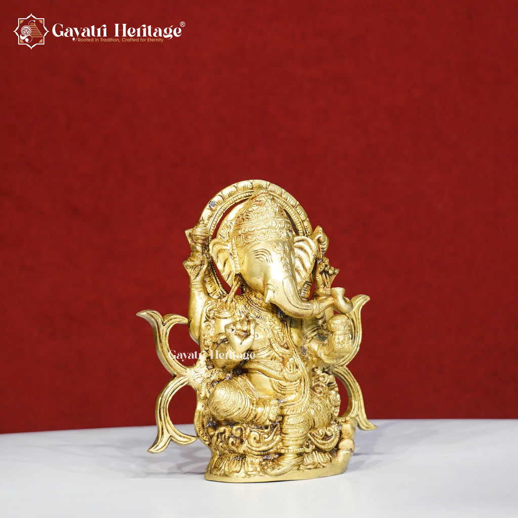 Brass Ganesha Statue – Lord Ganpati Idol for Puja & Decor