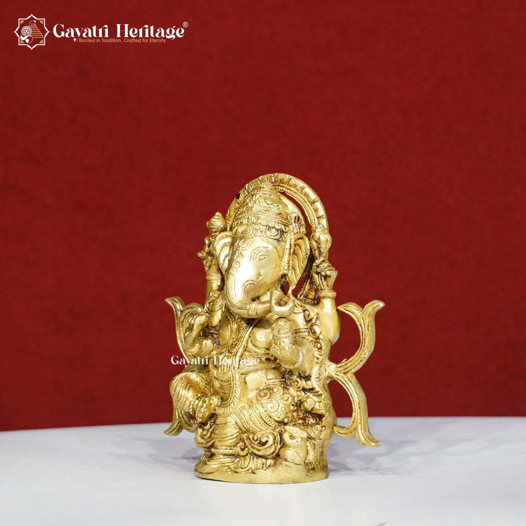 Brass Ganesha Statue – Lord Ganpati Idol for Puja & Decor