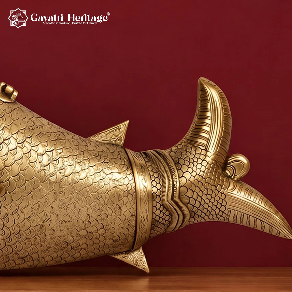 Brass Fish Figurine, Handcrafted Golden Fish Statue, Traditional Indian Brass Decor, Nautical Home Accent, Unique Housewarming Gift