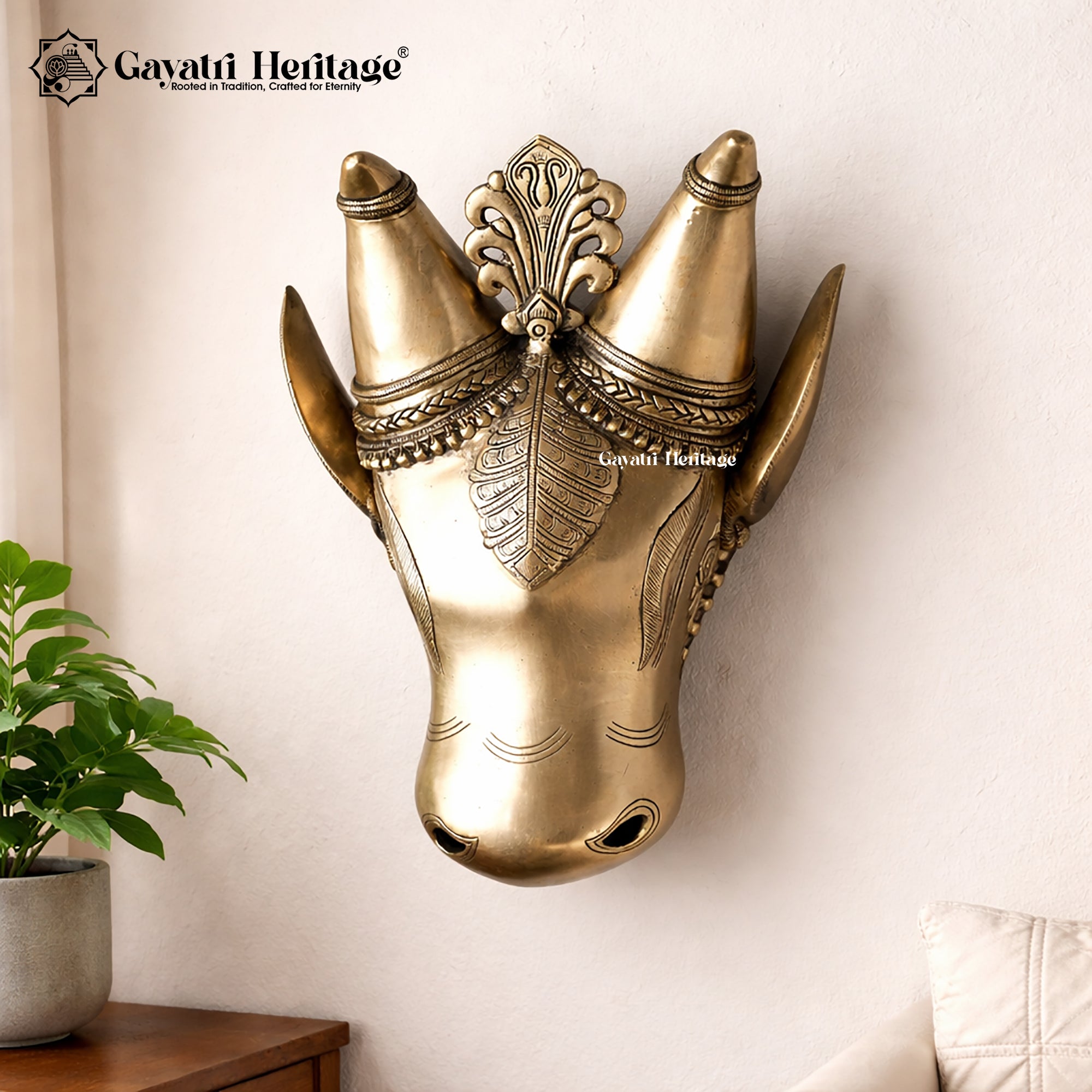 Brass Wall Decor Nandi Head – Symbol of Devotion and Power | Gayatri Heritage