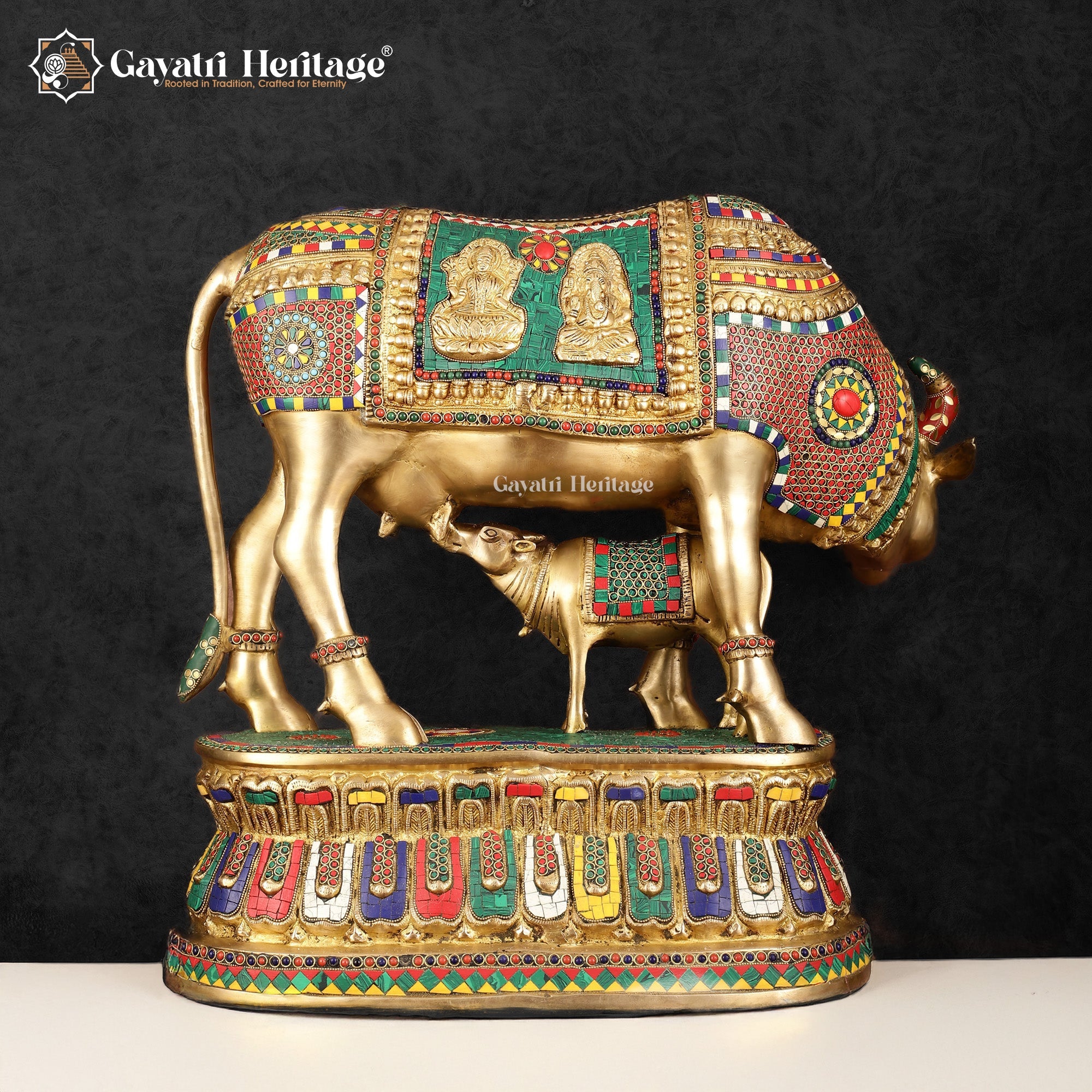 Brass Cow with Calf Statue in Stone Work – A Timeless Symbol of Nurturing and Prosperity | Gayatri Heritage - Gayatri Heritage